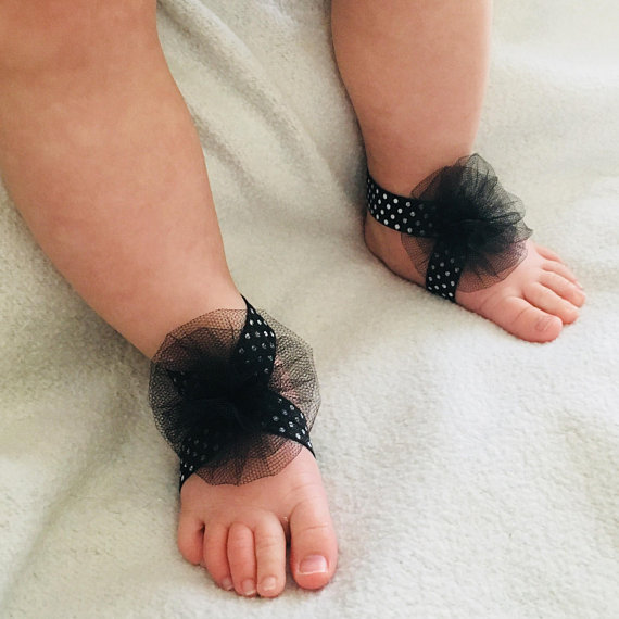 barefoot sandal black
